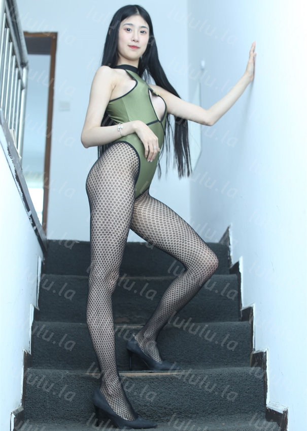 高颜值极品黑丝 画眉 大尺度漏点私拍套图无水印 【406P1.52G】 预览图 3