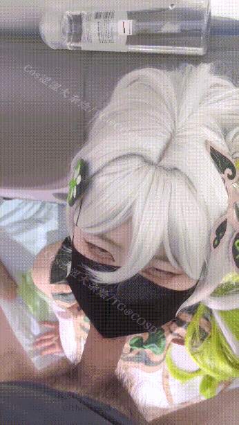 粉嫩COS少女『星十三』小屁股真的很棒 自己女上坐着雞巴來回搖擺，如玉般的身體 酥到骨頭裏！(2V) 1.58GB 预览图 1