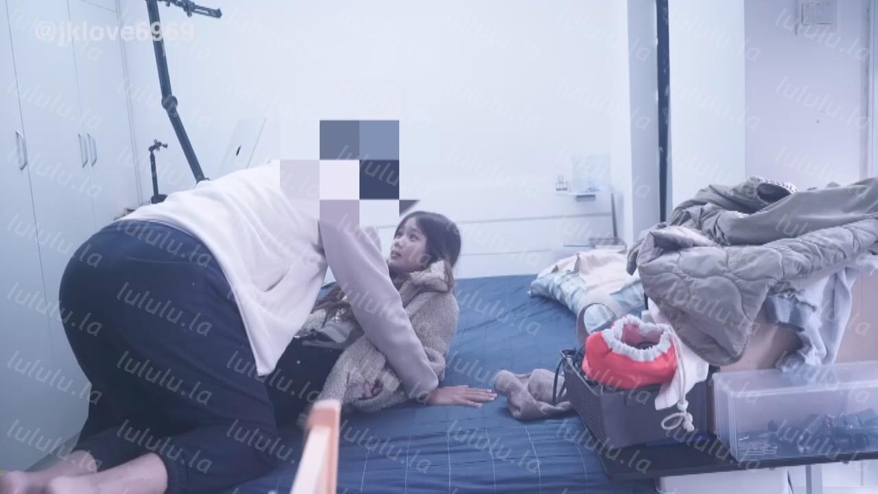 钟爱JK的约P大神【jklove6969】9【1.5G】 预览图 1