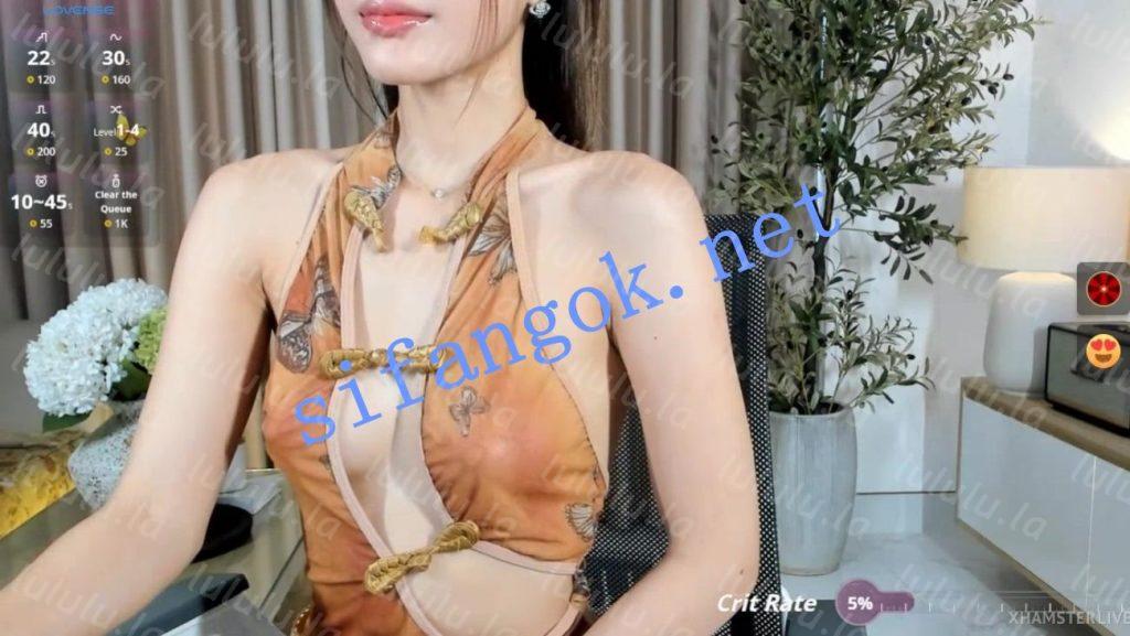 ST大极品！【Joliie】颜值巨高，油光发亮，自慰太精彩了【1V】【2.57G】 预览图 5