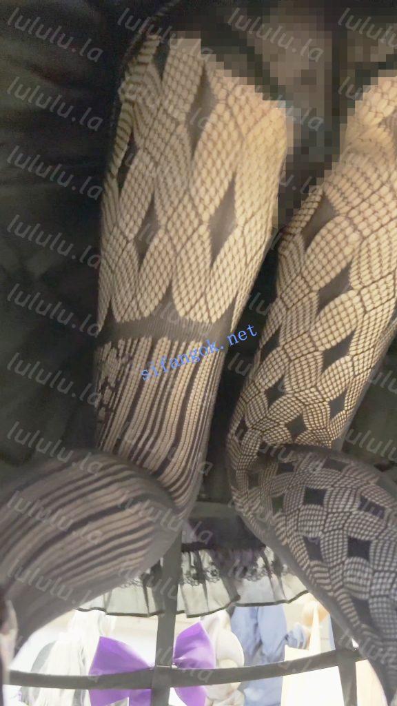 【KFC】库洛米洛丽塔裙学生妹·清纯外表下穿着半透明内裤【1V】【1.97G】 预览图 4