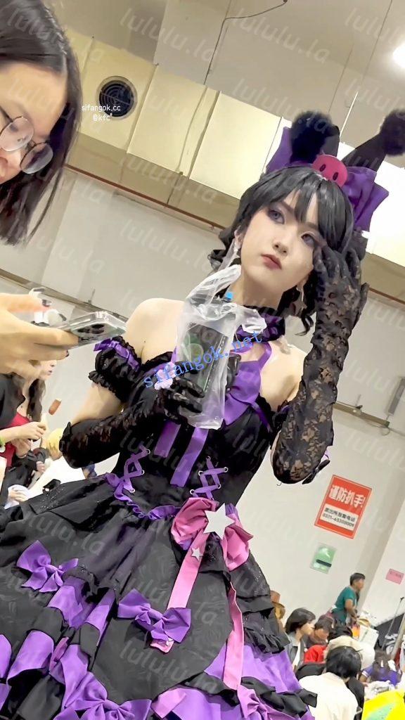 【KFC】库洛米洛丽塔裙学生妹·清纯外表下穿着半透明内裤【1V】【1.97G】 预览图 19