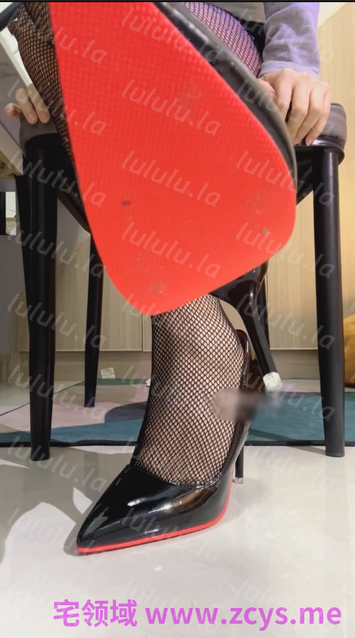 玩物直播柠萌小主-251219 红绿灯早泄sfz【1V】【342MB百度云】 预览图 4