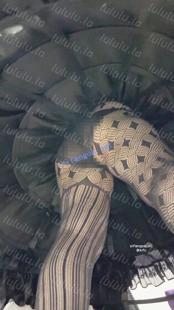 【KFC】库洛米洛丽塔裙学生妹·清纯外表下穿着半透明内裤【1V】【1.97G】