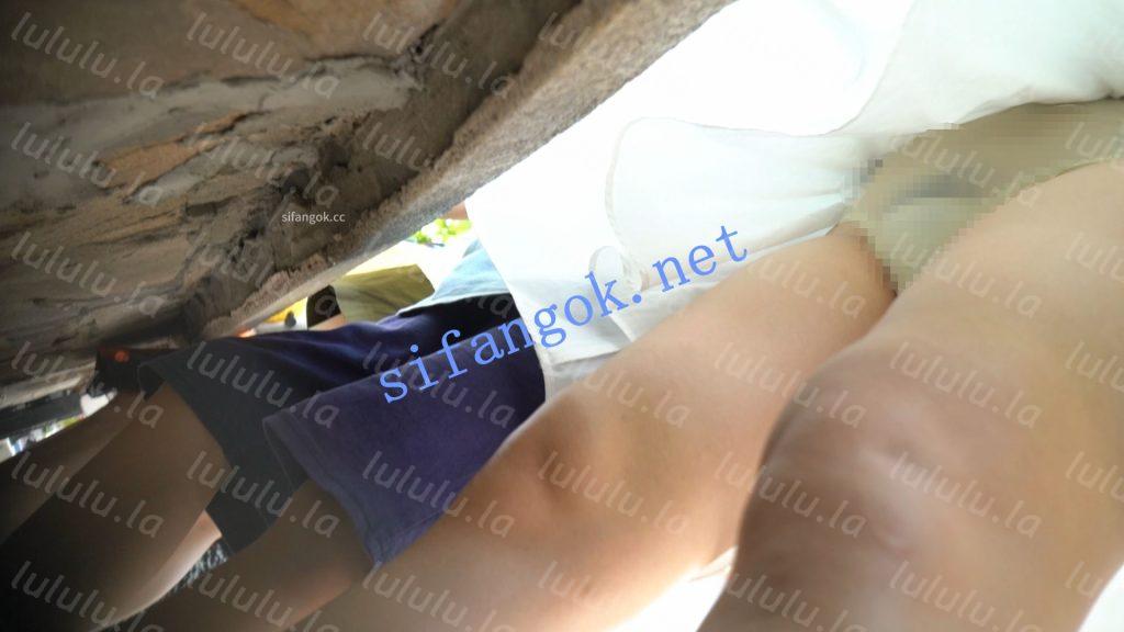 （空城原创）连衣白裙少妇逛公园，各种角度收下淡蓝透明N【1V】【599M】 预览图 8