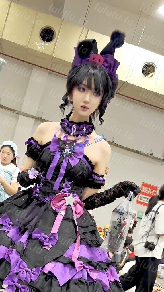 【KFC】库洛米洛丽塔裙学生妹·清纯外表下穿着半透明内裤【1V】【1.97G】 预览图 14