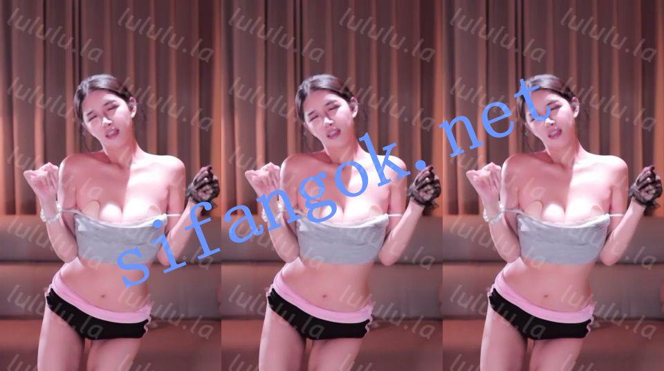 CC 小恩雅-115 巨乳 乳贴抖胸舞 高潮表情 阿黑颜【1V】【193M】 预览图 2