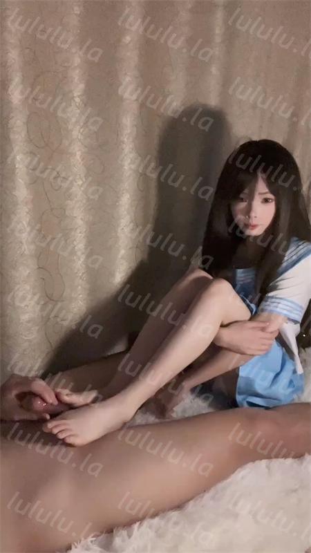 高颜值清纯jk少女,嫩足黑丝足交侍奉金主 [6p+7v/363M] 预览图 5