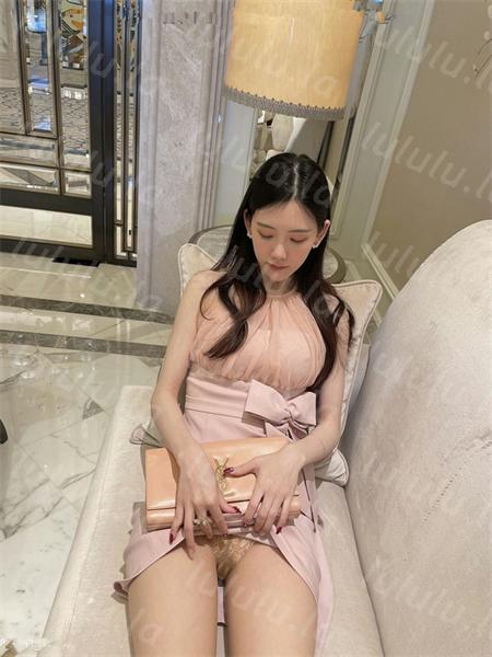 Chloe霏霏-顶级美腿女神露脸无套内射啪啪 [9V+491P/1.81G] 预览图 8