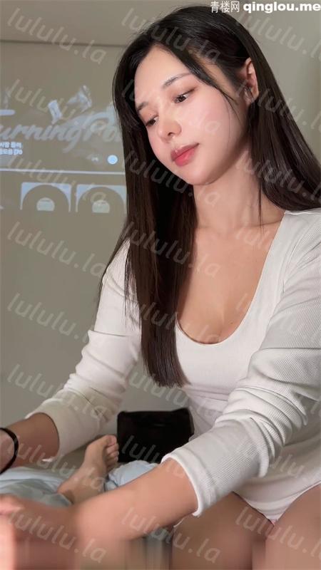 BJ徐婉-精油催情按摩師的特別服務[5p+1V/2.2G] 预览图 2