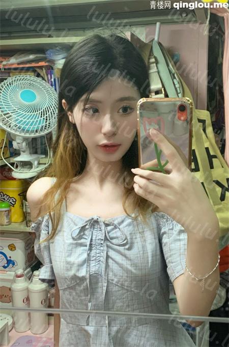 超级反差-被培养成母狗很不错的清纯辣妹，超级反差… [100p+17v/622.5M]