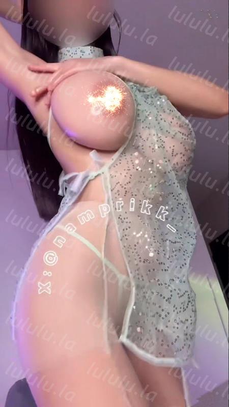 Npxvip(Namprikk)2026.2月18日最新视频.这头奶牛妈妈随时准备牛奶与蜜汁 [9P+1V/308M] 预览图 1