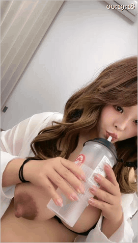 【孕婦性愛】主播哺乳期大奶小少婦_大乳暈奶頭_揉捏擠奶_乳汁噴射 817.1MB