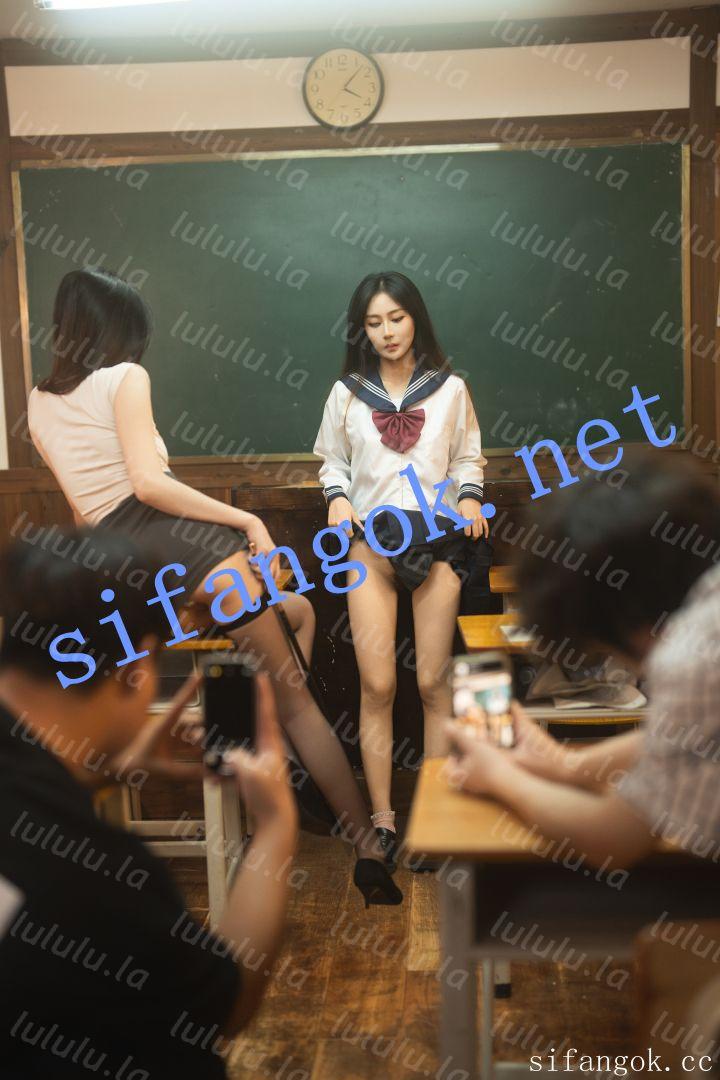 ♏摄影师翎梵♏高颜值御姐 夕颜璐璐 双人教室JK大尺度写真【104P】【2G】