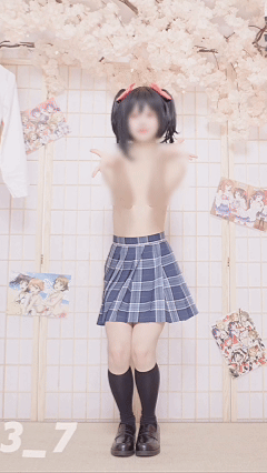 宅舞萌妹【埋导演】COS裸舞自慰嫩穴 王者荣耀矢、泽妮可【21V】【899M】 预览图 9