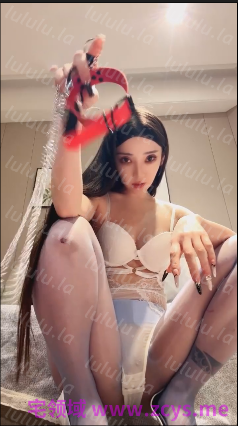 玩物直播领主ss-251225 蓝色脚底丝袜香水狗链【1V】【393MB百度云】
