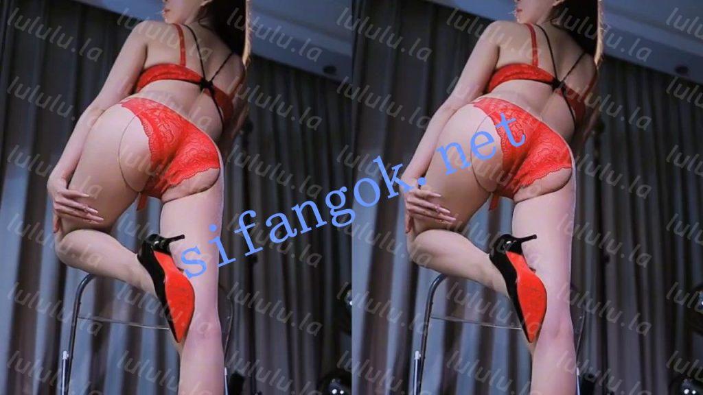 【斗鱼】小美佳 最新大尺度擦边精选6V，极限真空高开叉【6V】【877M】 预览图 6
