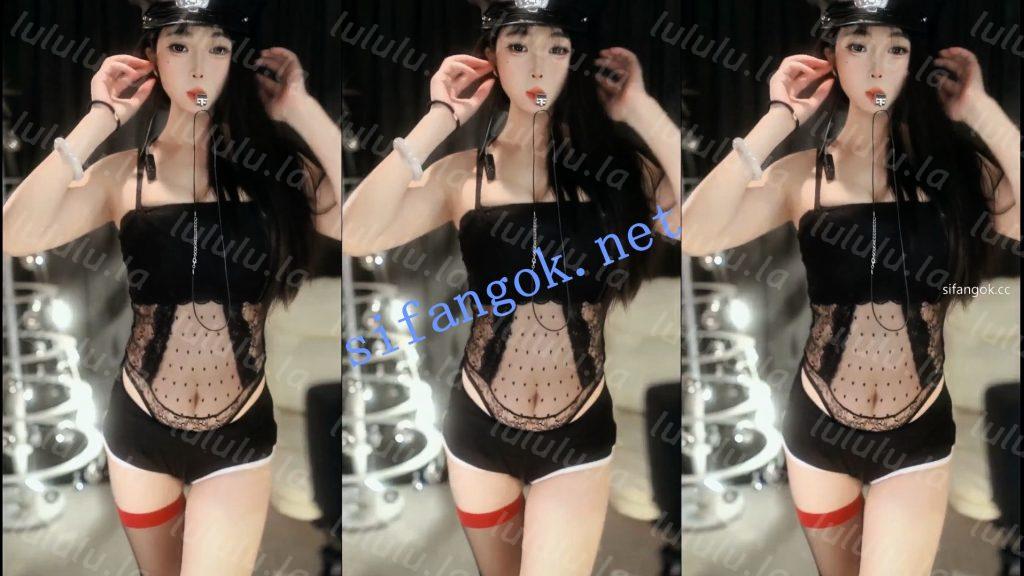 【B站】莉莉子 原CC樱奈，舰长群福利舞蹈9V【9V】【1.93G】 预览图 14
