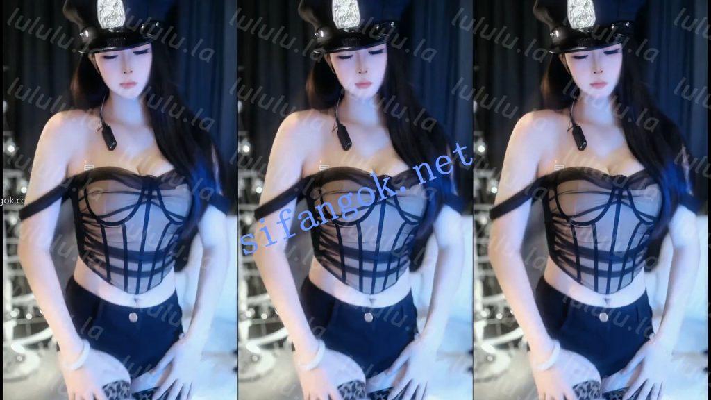 【B站】莉莉子 原CC樱奈，舰长群福利舞蹈9V【9V】【1.93G】 预览图 9