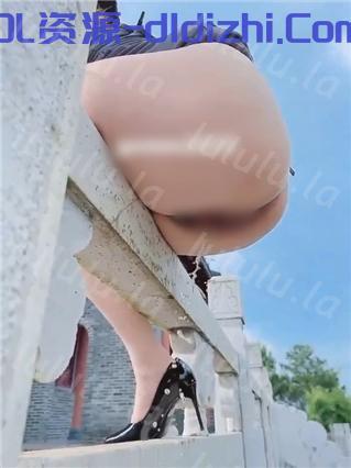 推特呲尿大比拼 各種妹妹放尿給你看 戶外露出刺激第三期 794.8MB 预览图 17