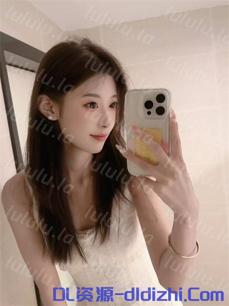 ❣️推薦❣️極品網絡賣淫女【夕妍】05年嫩穴，800單鍾，1500雙鍾，榨精大哥，道具自慰高潮，掰逼誘惑32V 666.3MB