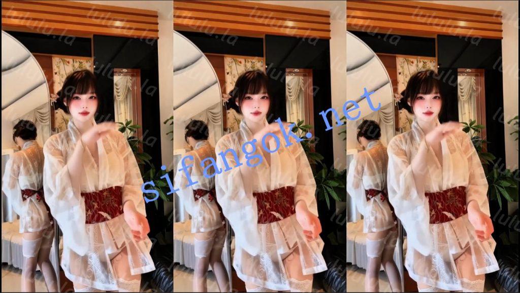 【抖音】阿拉蕾 眼镜美女情趣SM骚舞定制福利，反差感拉满【8V】【395M】 预览图 6