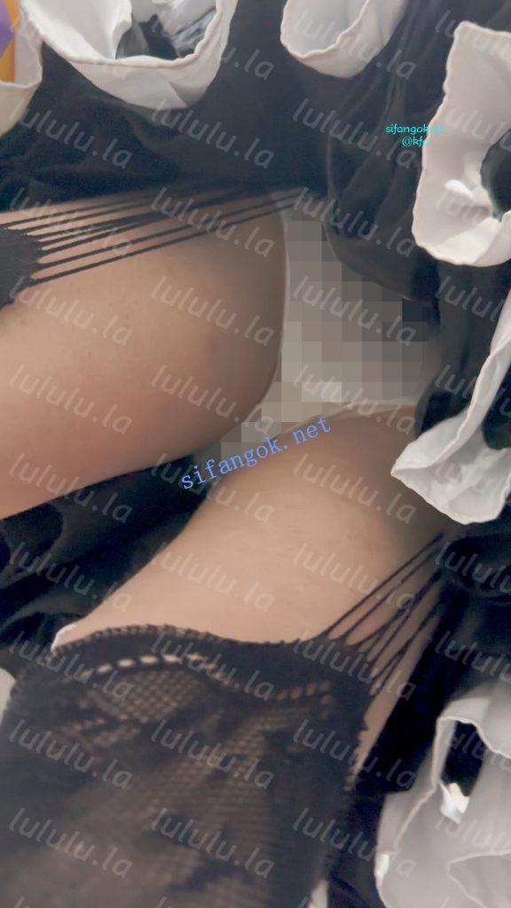【KFC】学生妹COSER摆姿势拍照·女仆装吊带丝袜白色内超长CD【1V】【2.58G】 预览图 12