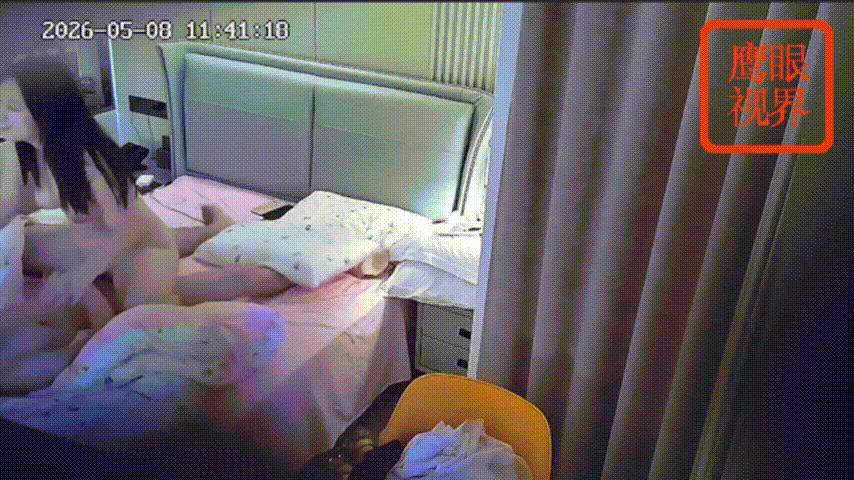 鷹眼視界 5-8 小美女不僅皮膚白 奶子也是粉嫩嫩的 被男友掀被玩奶後激情猛操 完事還貼心爲男友清理肉屌 1.92GB 预览图 2