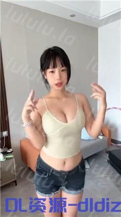 抖音超大奶反差主播 迷人的許翠花 抖奶騷舞大哥抓奶爆插 157.6MB 预览图 8