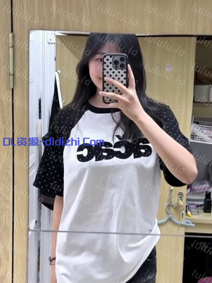 大一學妹，光滑細膩皮膚，酒店翹起肥臀迎合後入，絕佳性愛 150.3MB