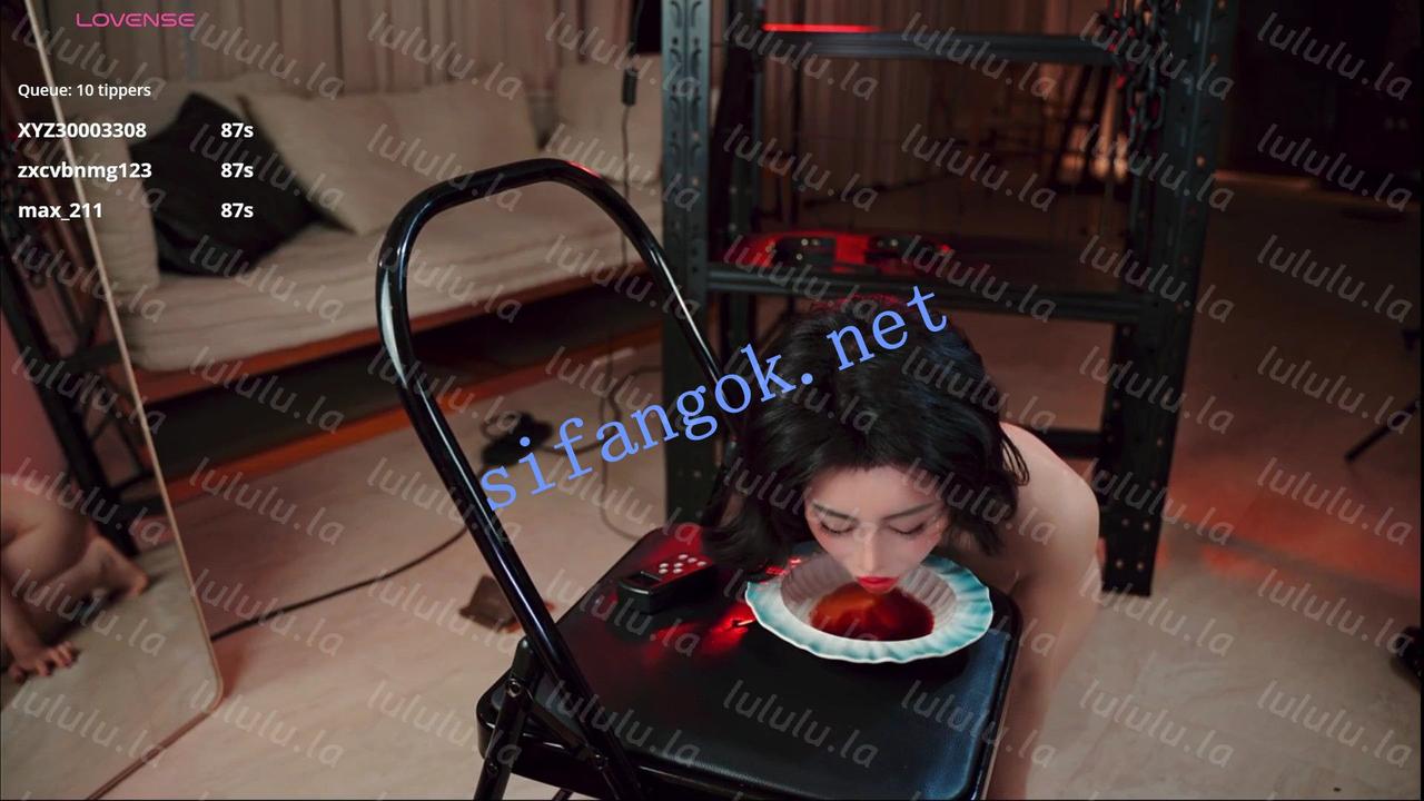 ST【jiayao1999】极品巨乳女神BDSM调教 裸舞一字马王子狂欢夜【NV】【5.3G】 预览图 26