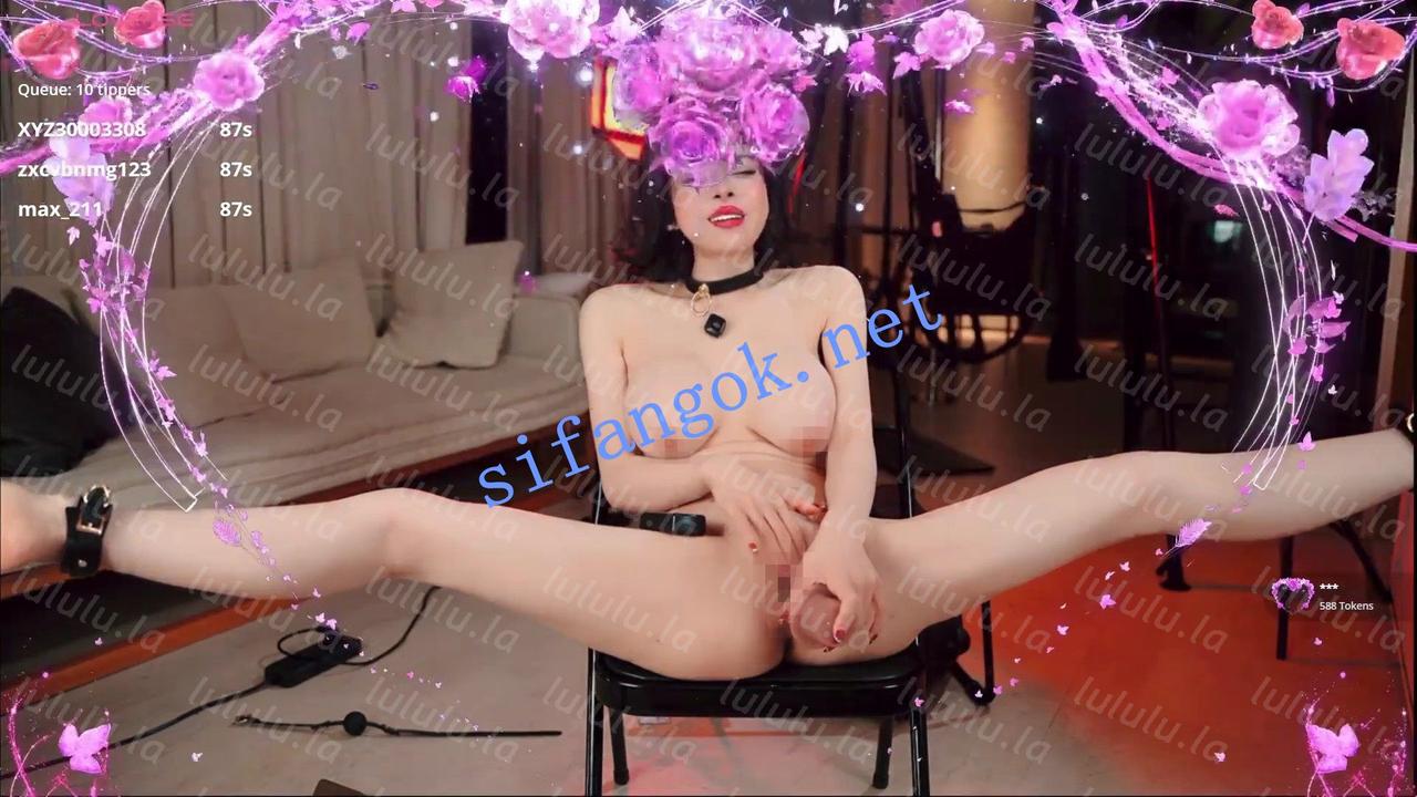 ST【jiayao1999】极品巨乳女神BDSM调教 裸舞一字马王子狂欢夜【NV】【5.3G】 预览图 21