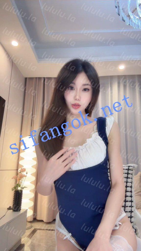 【花椒】蔓蔓 小玉娇妻 顶级颜值 漏三点 裸舞掰逼自慰【1V】【738M】 预览图 3
