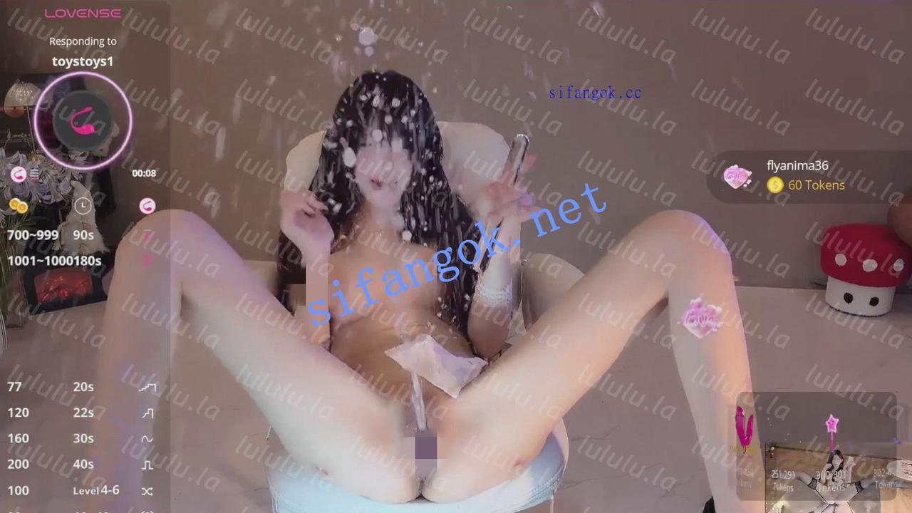 ❤️stripchat❤️ 女神 Hahaha_ha2 回归 水晶阳具 2米大喷水 门票【1V】【1.2G】 预览图 10