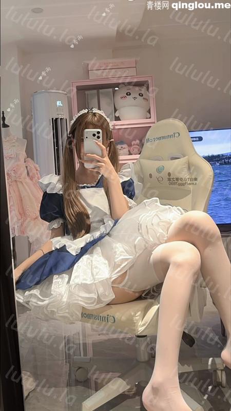 季雨(ovocat0618)- 双马尾白丝女仆装自慰2500私定版[6V/2.6G] 预览图 2