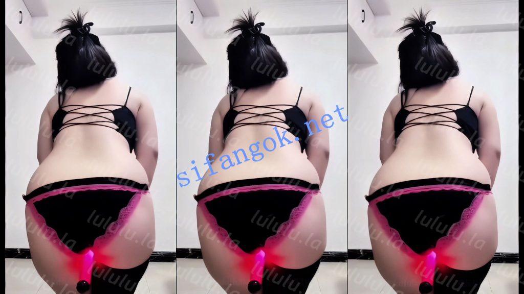 【快手】完全无视，肉感少妇情趣骚内透视漏穴 劲爆怼逼15V【15V】【608M】 预览图 9