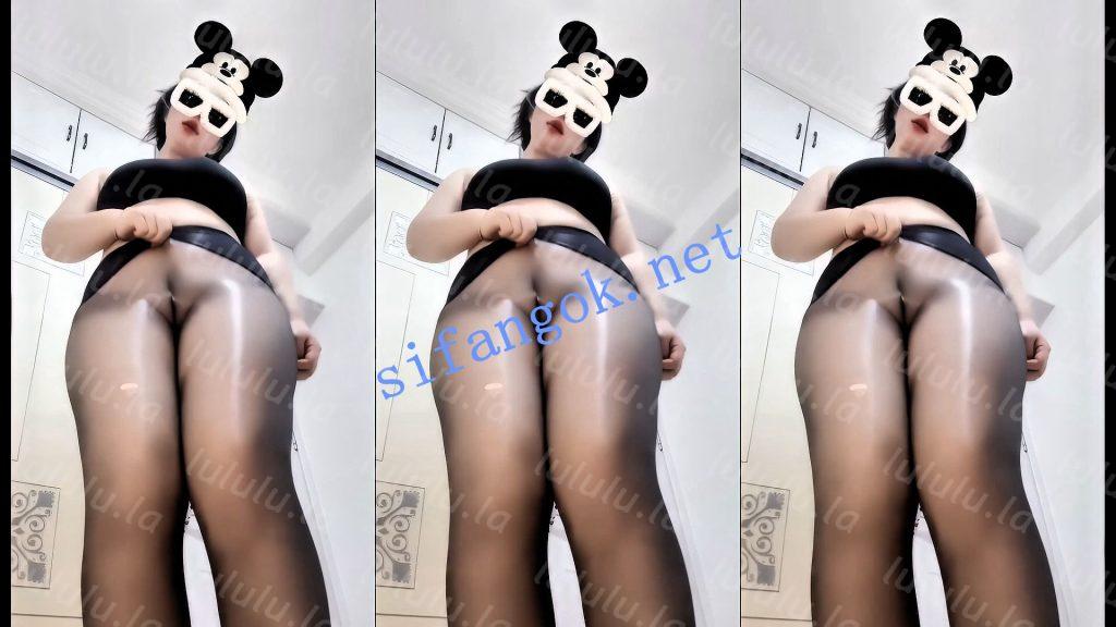 【快手】完全无视，肉感少妇情趣骚内透视漏穴 劲爆怼逼15V【15V】【608M】 预览图 15