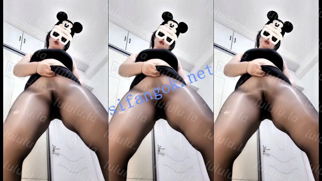 【快手】完全无视，肉感少妇情趣骚内透视漏穴 劲爆怼逼15V【15V】【608M】 预览图 7