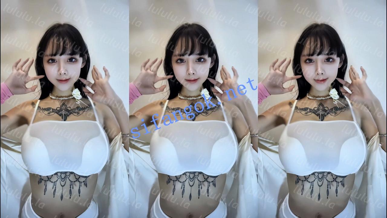 【抖音】简鸽 120万粉网红 细腰巨乳 颜值主播 情趣骚舞17V【17V】【210M】 预览图 20