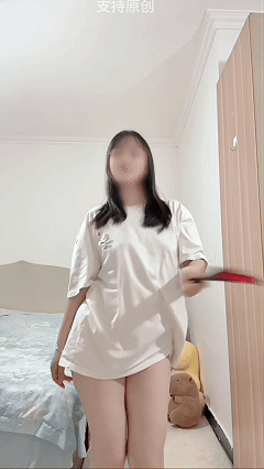 推特白虎双马尾 婉婉 5月顶级VIP动感裸舞 掰穴电臀福利二【7V】【911M】 预览图 1