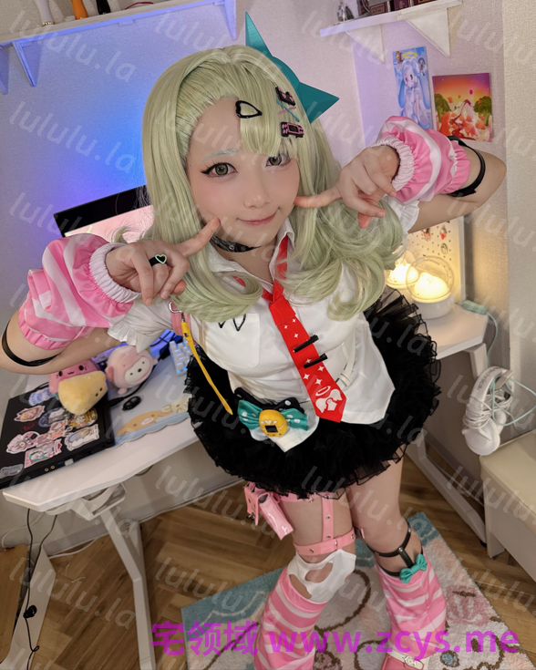Chizu(ちず) onlyfans最新福利五套 【NP 434MB】 预览图 1
