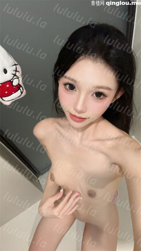 妮子(roo8888s)抖音超美反差博主假吊插穴露脸自慰[19V+61P/652M] 预览图 2