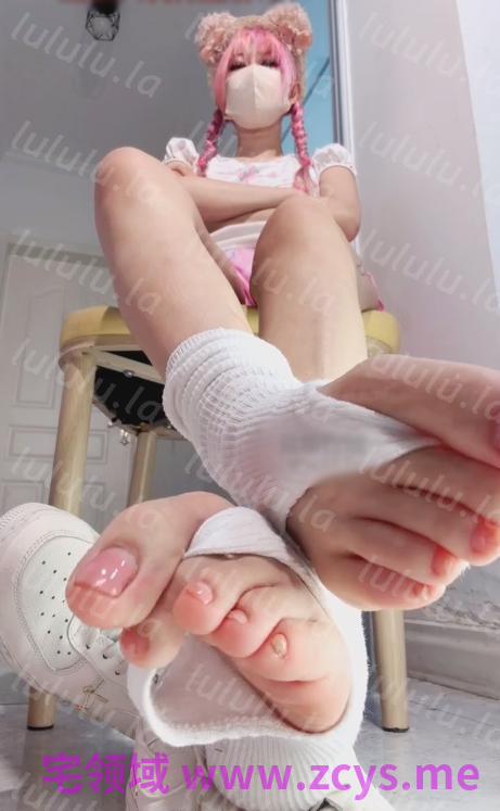 玩物直播奶味小仙女-260509 耐克臭脚臀榨高潮+260510 我是你妈【2V】【732MB百度云】