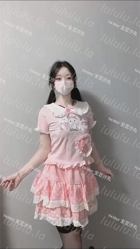 ❣️推荐❣️颜值嫩妹【全豆沙丸】二次元嫩妹，好身材大长腿，粉奶粉穴，裸舞诱惑，大尺度掰逼展示【93V】【681M】 预览图 4
