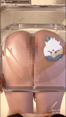 【推特 yum_707 玉米】最新VIP专享 救救小八 大屁股坐脸上【1V】【385M】 预览图 7