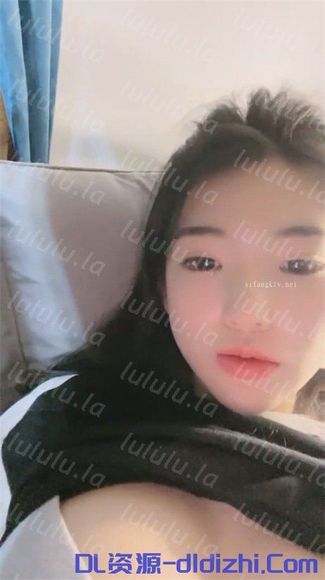 顔值嫩妹【大二學妹】極品學生妹，小穴太極品，無毛小肉縫，精品一線天，奶大逼粉身材好，必撸25V 7.64GB