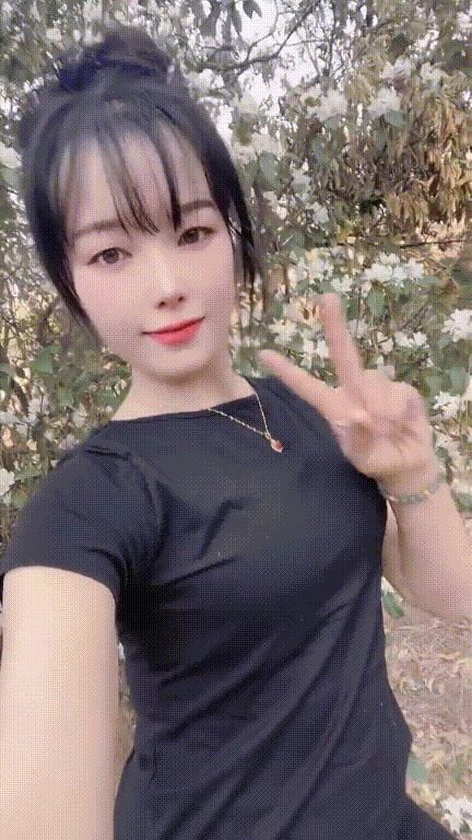 最新快手福利！風騷人妻少婦【唯安】露臉口交肥臀乘騎性愛啪啪(12V) 1.06GB