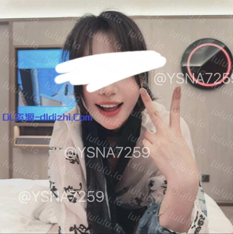 六花推薦、推特反差母狗淫妻「亞絲娜」古裝碎花情趣多人亂交，回家3P輪流操，雞巴插進她濕逼猛幹高潮叫不停，床上噴滿白濁精液6V 546.2MB