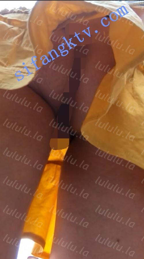 【首发极品CD】TW系列TW026-极品骚网红透心凉抄底骚丁露鲍鱼 预览图 7