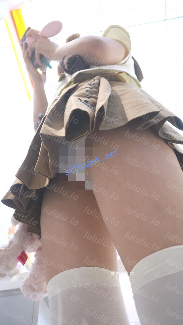 (BC-AA-675)双马尾制服jk小姐姐..蕾丝边粉内扶梯弯腰开灯拍 预览图 5